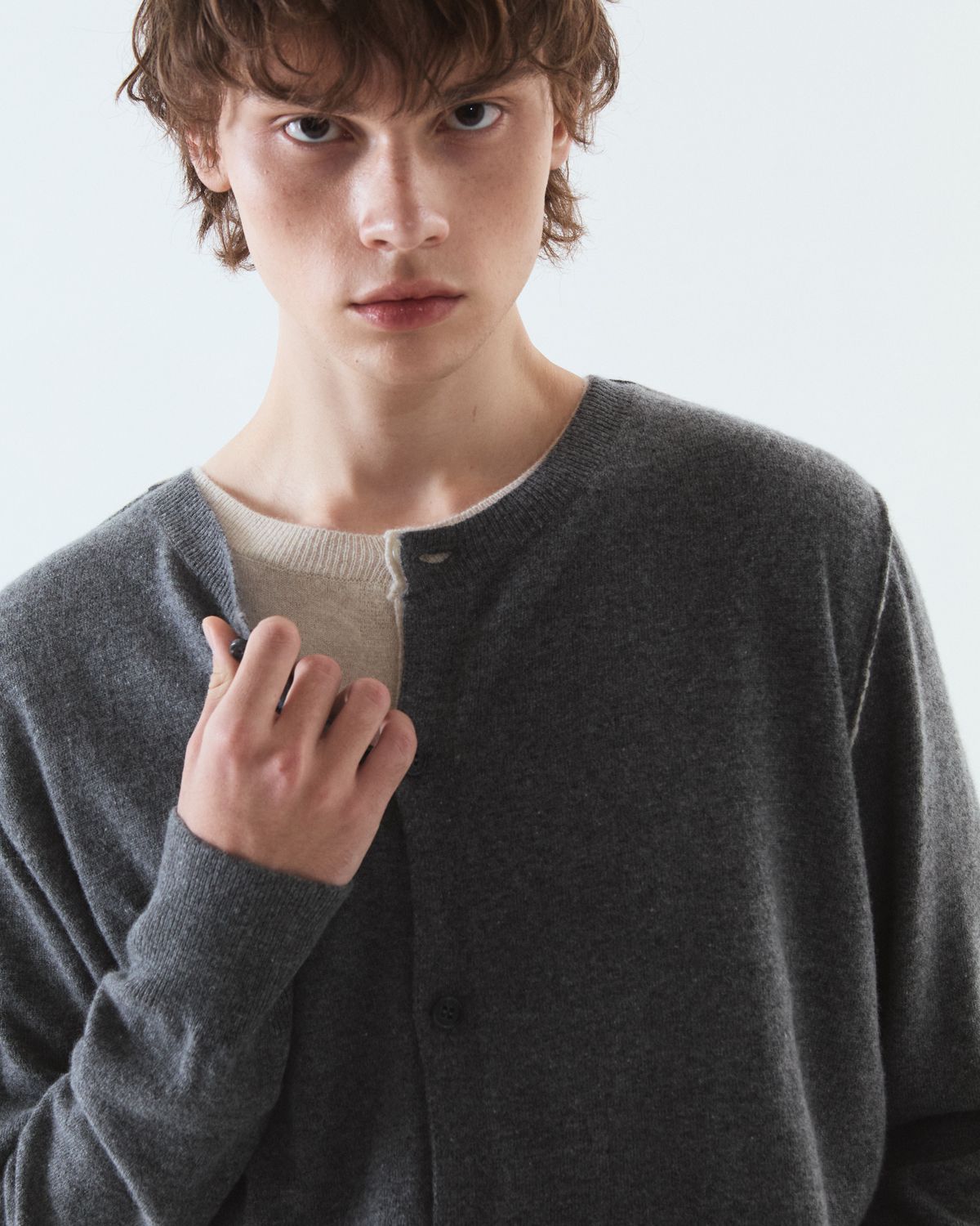 디앤드퀘스천(THEENDQUESTION) Double layer cardigan / GRAY