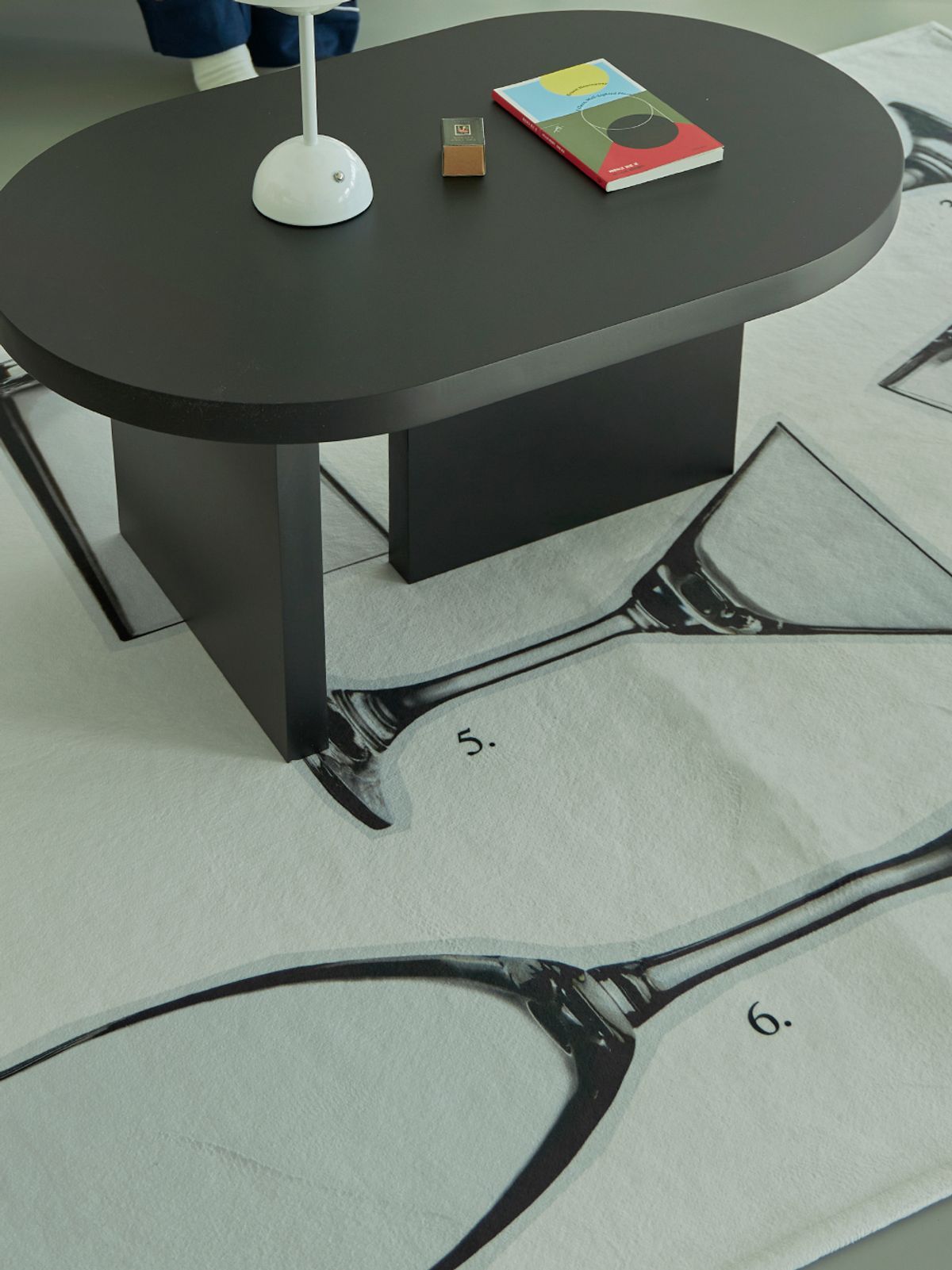 뷔오디엠(VODM) Glass 생활방수 터치 러그 5size