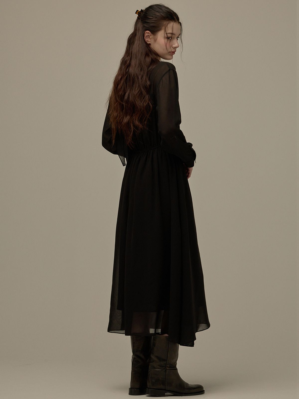 비뮤즈맨션(BEMUSE MANSION) Sheer long dress - Black