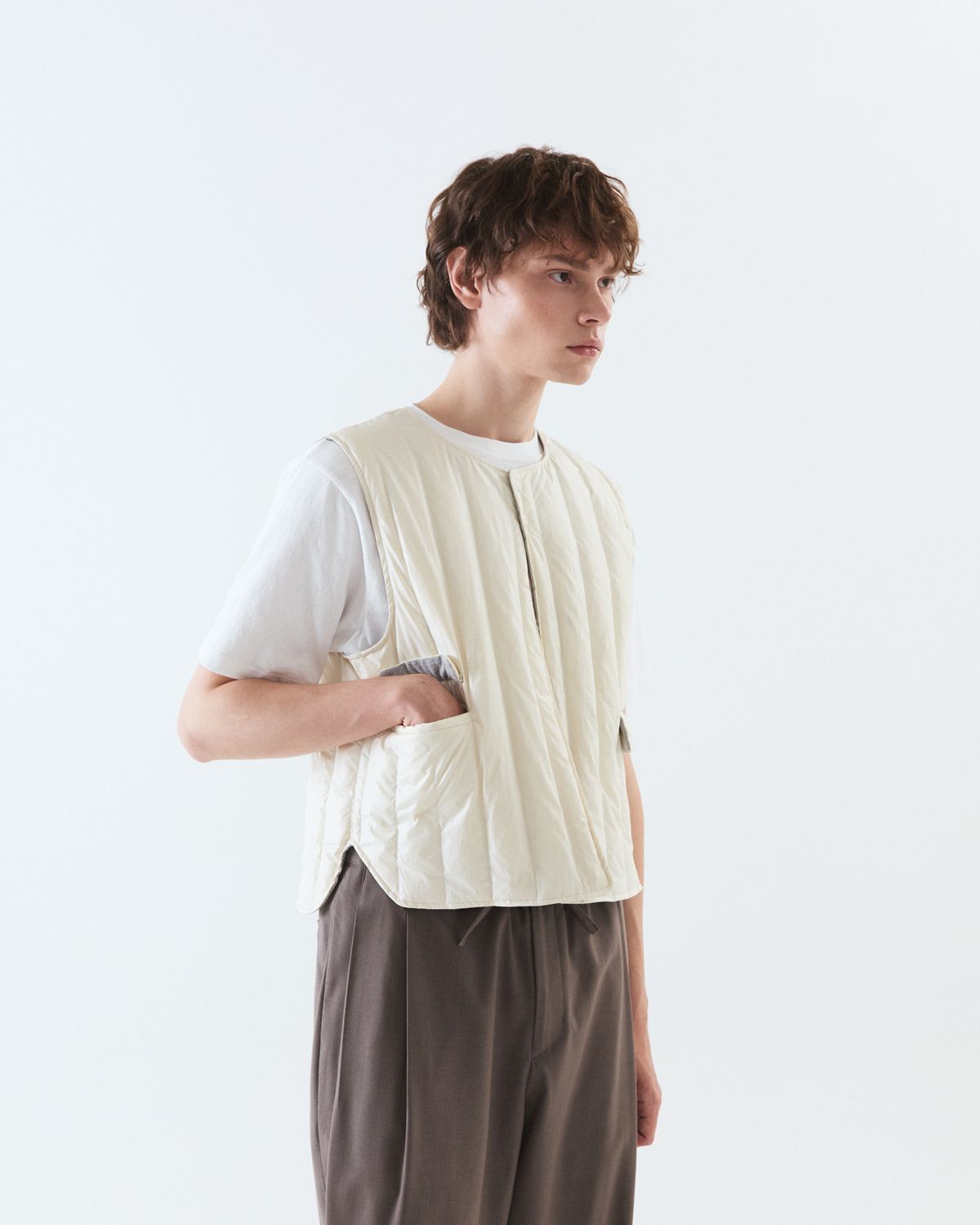 디앤드퀘스천(THEENDQUESTION) Duck down quilting vest / IVORY