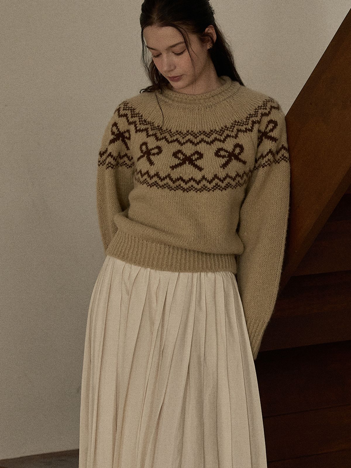 비뮤즈맨션(BEMUSE MANSION) Ribbon nordic knit - Beige