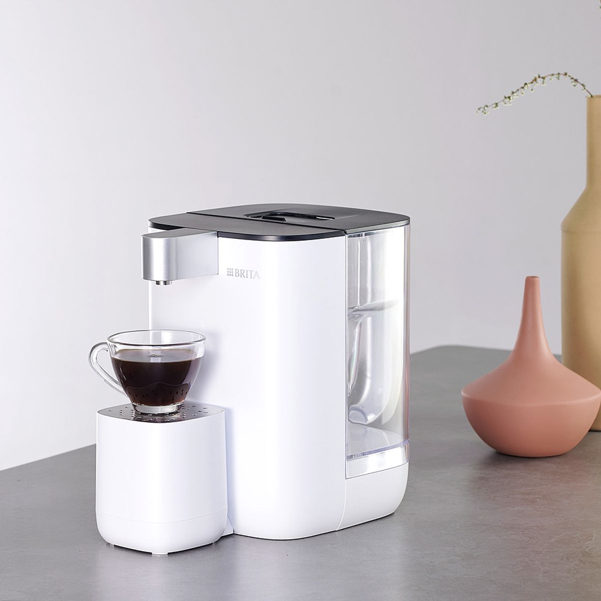 브리타(BRITA) 큐브 무타공 온정수기  4L 화이트 + 기본필터 1입