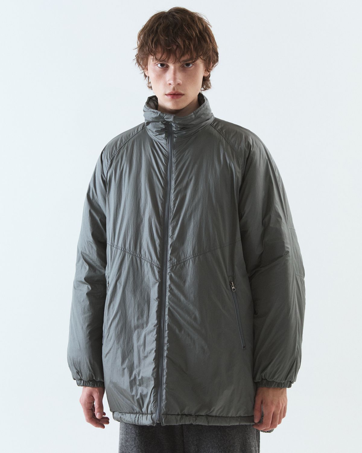 디앤드퀘스천(THEENDQUESTION) Reversible half long padded jumper / DARK GRAY