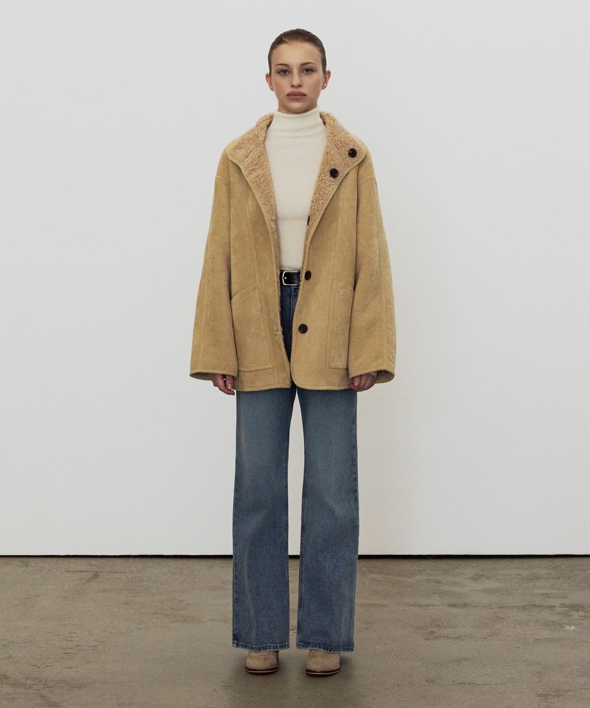 엘리오티(ELLIOTI) Clara Suede Wool Half Coat_2Color
