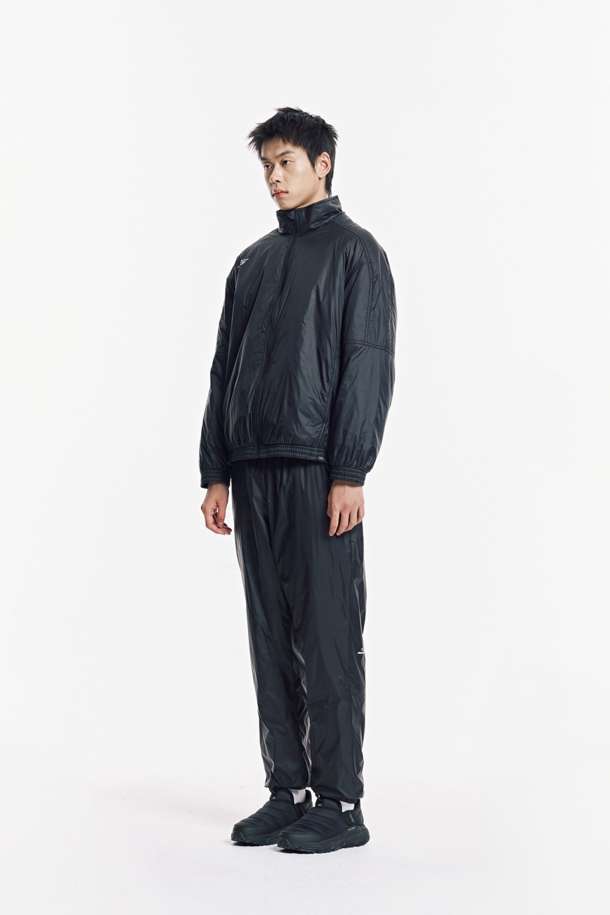 스케쳐스(SKECHERS) 남성 하이넥 경량 패딩 자켓_SP3MJCFW012