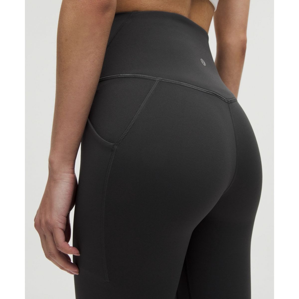 룰루레몬(LULULEMON) Align™ 하이라이즈 크롭 위드 포켓 24inch *아시아 핏