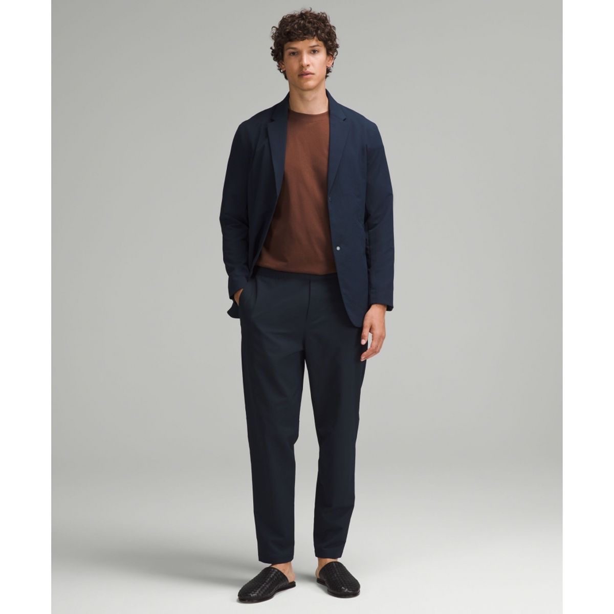 룰루레몬(LULULEMON) 뉴 벤처 블레이저  TRNV