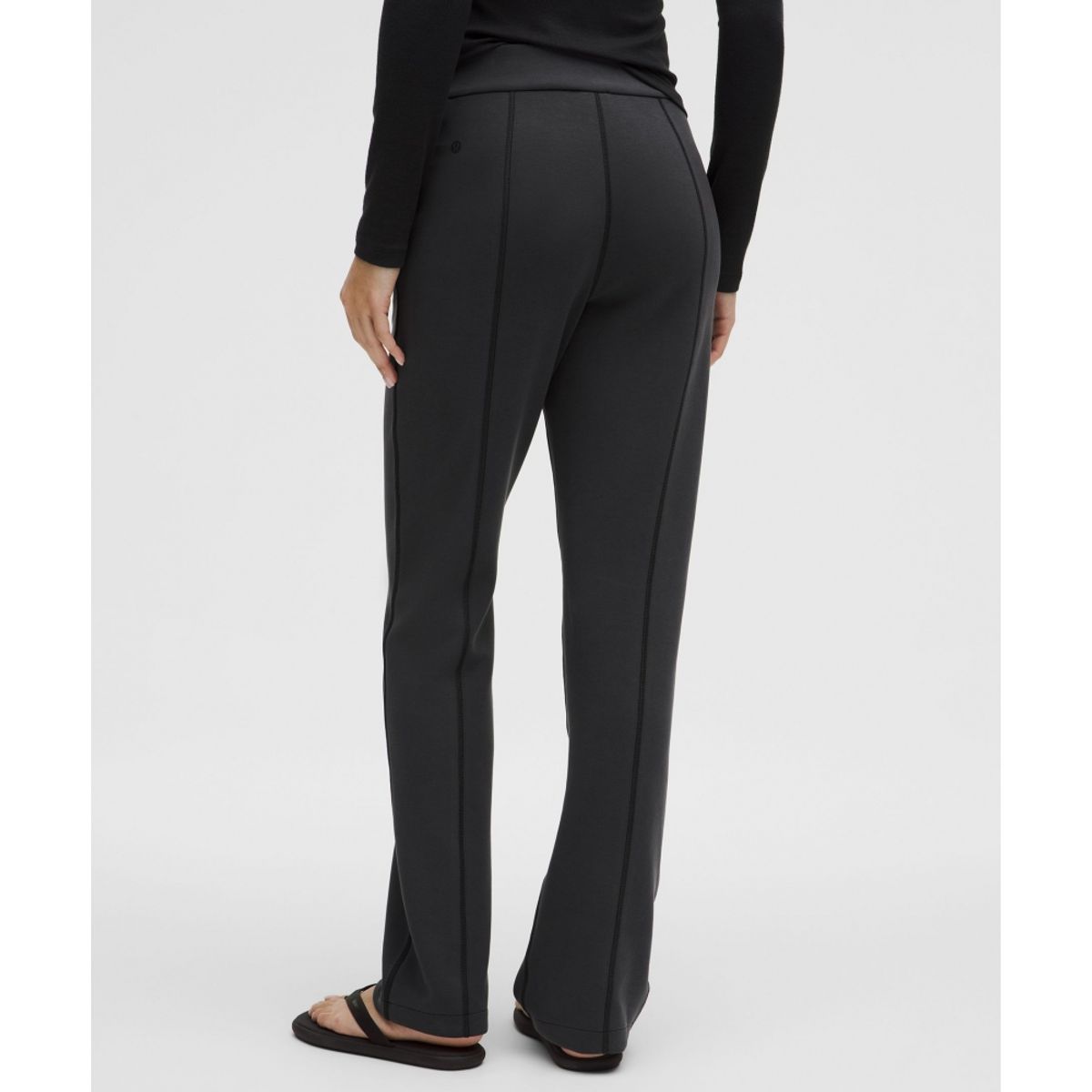 룰루레몬(LULULEMON) Softstreme 하이라이즈 스트레이트 레그 팬츠 *레귤러  BLK