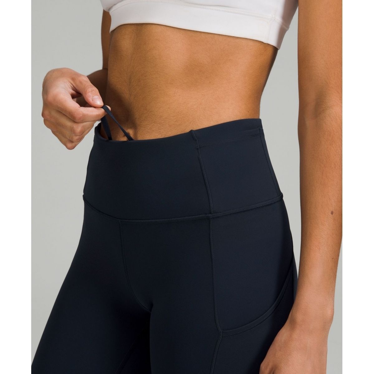 룰루레몬(LULULEMON) 패스트 앤 프리 하이라이즈 타이츠 25inch *7 포켓  TRNV