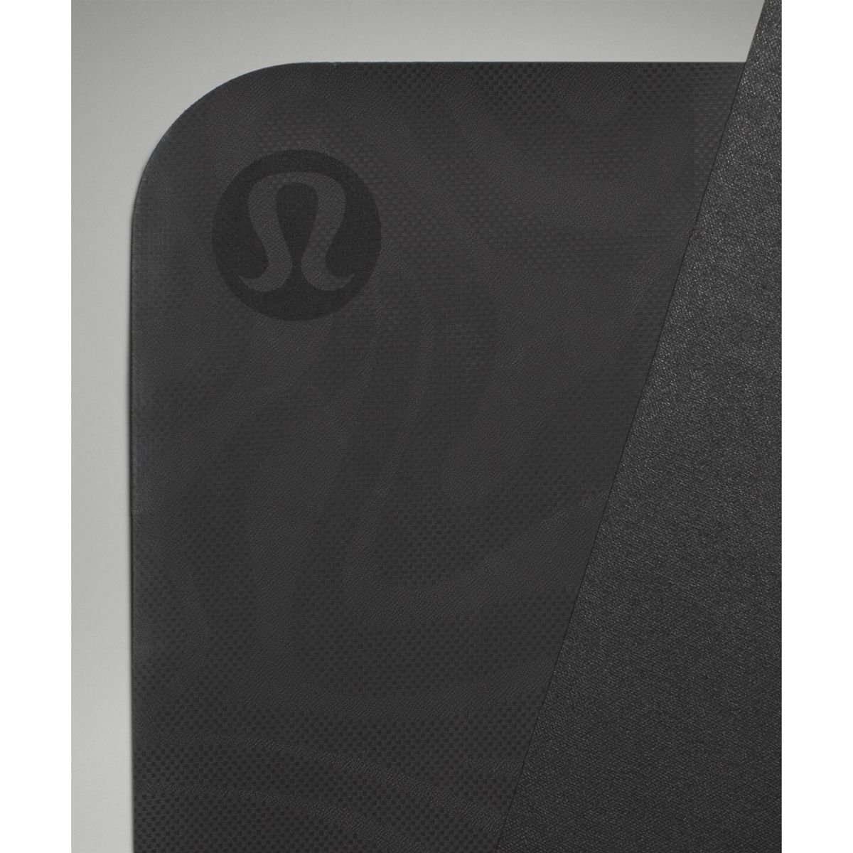 룰루레몬(LULULEMON) 더 트래블 매트 1.5mm *천연 고무 사용  BLK