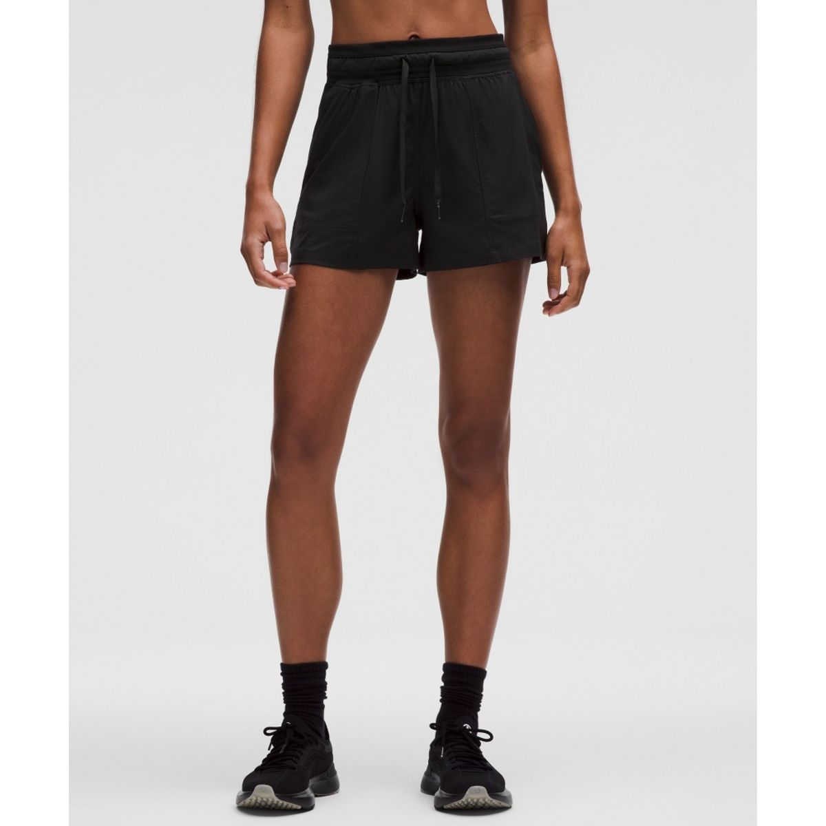 룰루레몬(LULULEMON) 댄스 스튜디오 하이라이즈 쇼츠 3.5inch  BLK