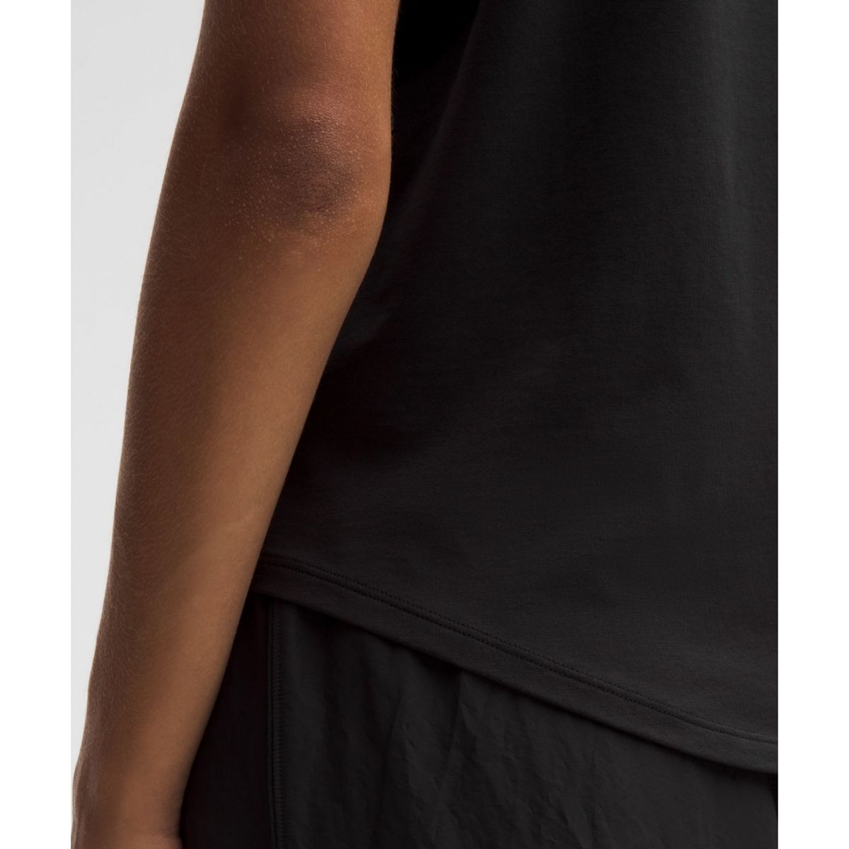 룰루레몬(LULULEMON) 러브 크루넥 티셔츠  BLK