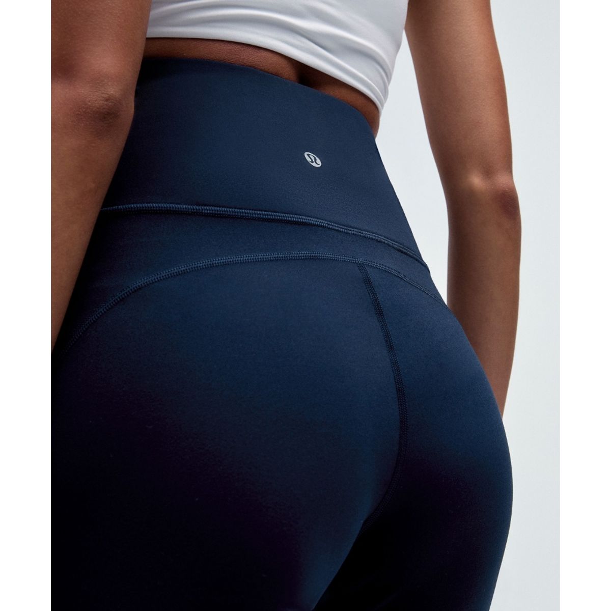 룰루레몬(LULULEMON) 그루브 Nulu 슈퍼 하이라이즈 플레어드 팬츠 *레귤러  TRNV