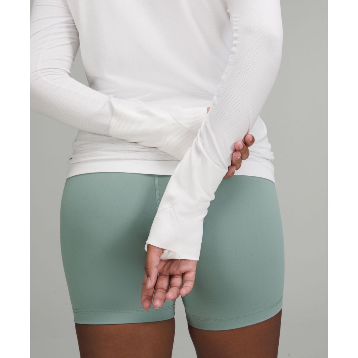 룰루레몬(LULULEMON) 스위프틀리 테크 롱슬리브 셔츠 2.0 *힙 렝스  WHWH