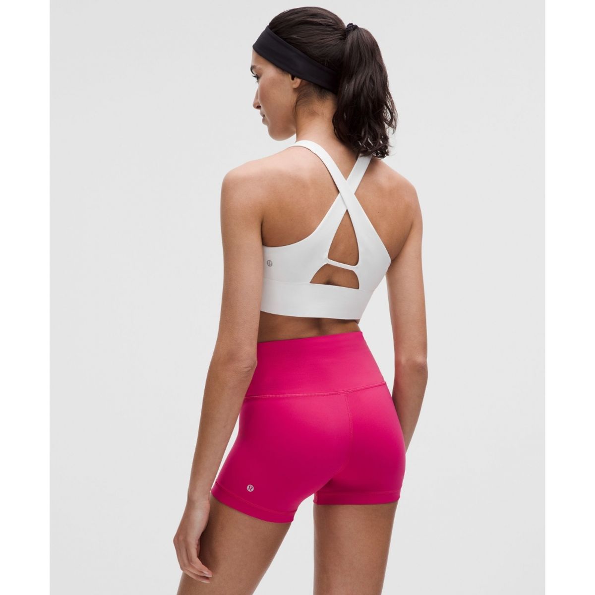 룰루레몬(LULULEMON) 라이트리프트 스포츠 브라 *미디엄 서포트, B C컵  WHT