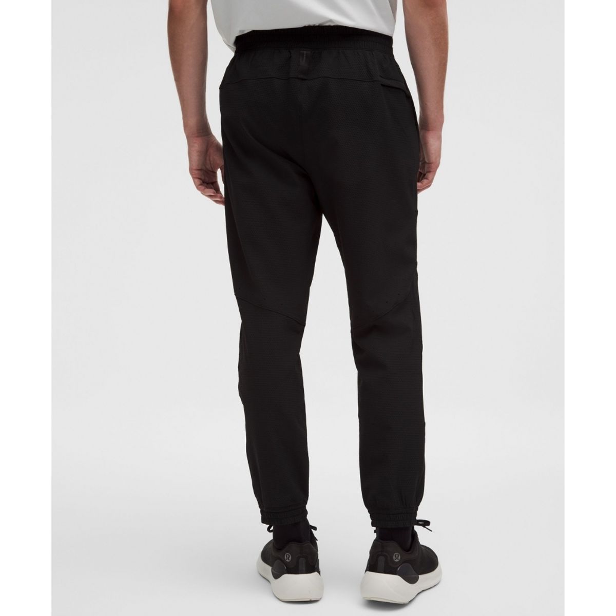 룰루레몬(LULULEMON) 라이선스 투 트레인 텍스처드 조거 *레귤러  BLK