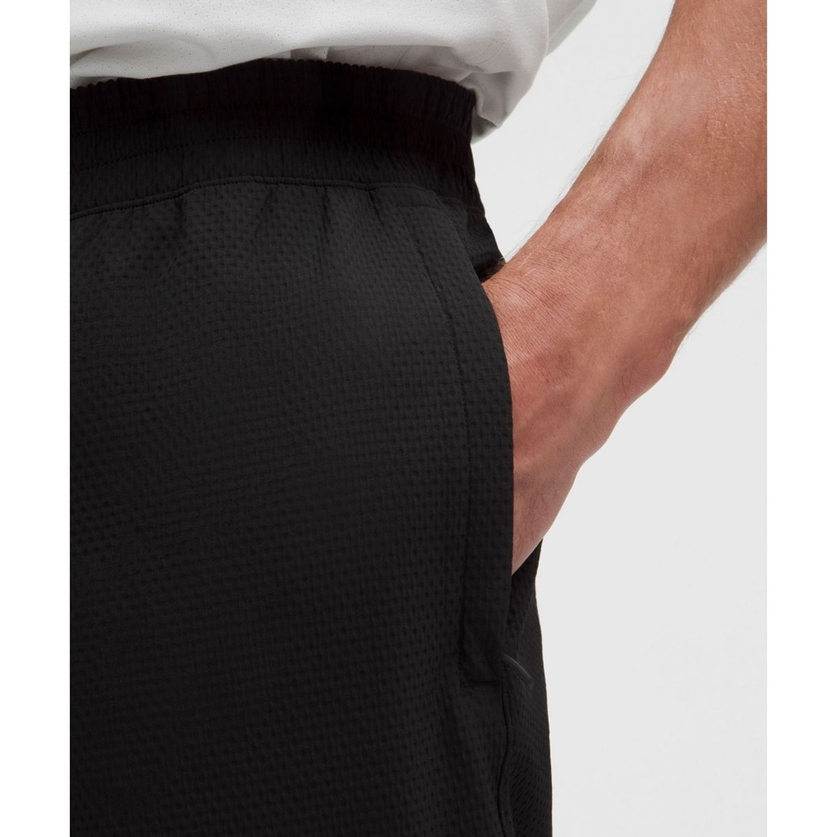 룰루레몬(LULULEMON) 라이선스 투 트레인 텍스처드 조거 *레귤러  BLK