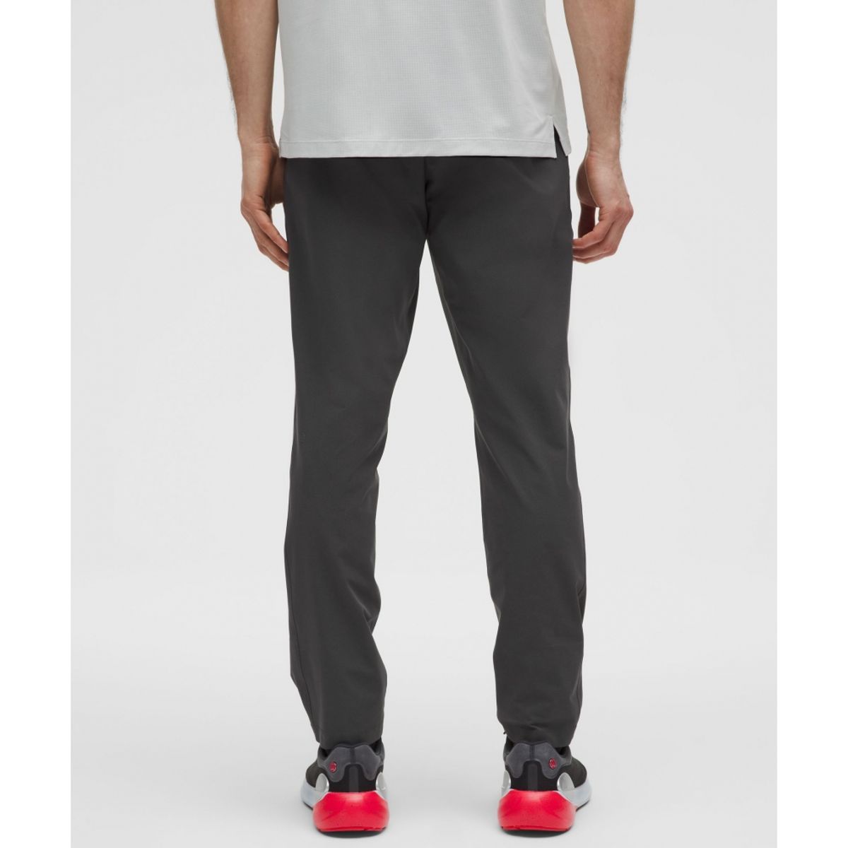 룰루레몬(LULULEMON) 제로드 인 슬림 핏 팬츠  GGRE