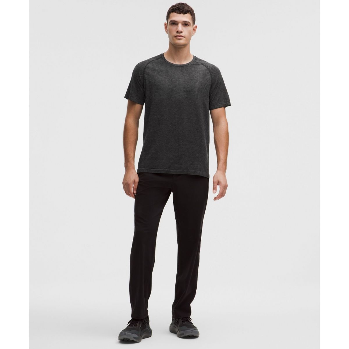 룰루레몬(LULULEMON) 메탈 벤트 테크 숏슬리브 셔츠  GGRE BLK