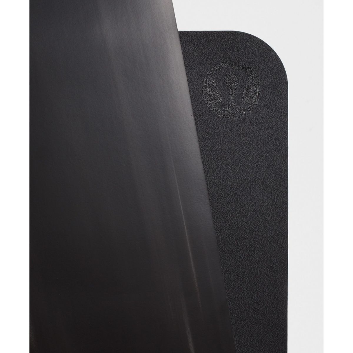 룰루레몬(LULULEMON) 더 매트 5mm *천연고무 사용  BLK WHT BLK