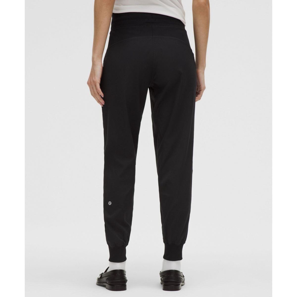 룰루레몬(LULULEMON) 댄스 스튜디오 미드라이즈 조거 *아시아 핏  BLK