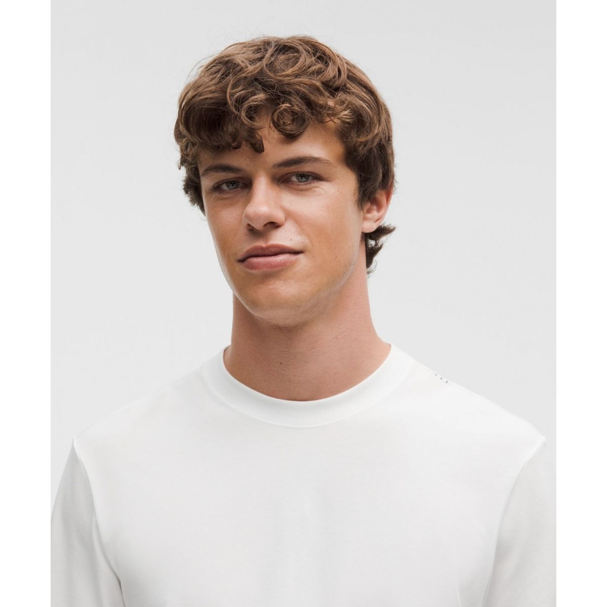 룰루레몬(LULULEMON) 제로드 인 숏슬리브 셔츠  WHT