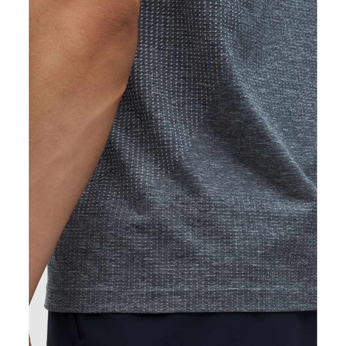 룰루레몬(LULULEMON) 메탈 벤트 테크 숏슬리브 셔츠  STRH TRNV