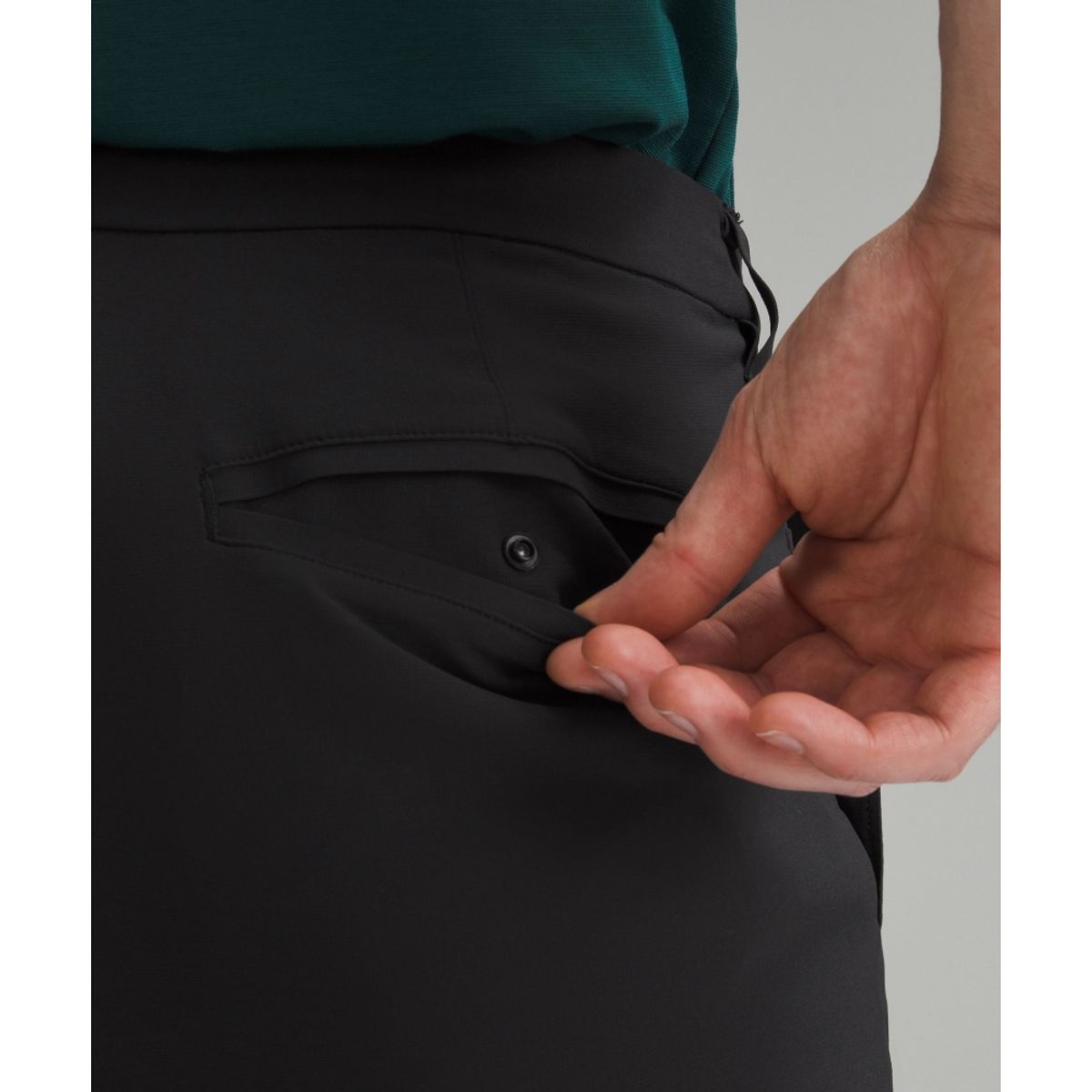룰루레몬(LULULEMON) ABC 슬림 핏 골프 트라우저 32L  BLK
