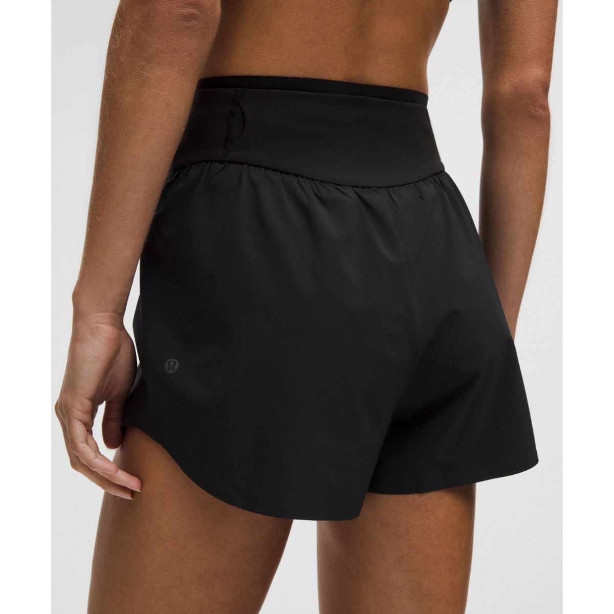 룰루레몬(LULULEMON) 고 퍼더 하이라이즈 스플릿 쇼츠 3inch  BLK