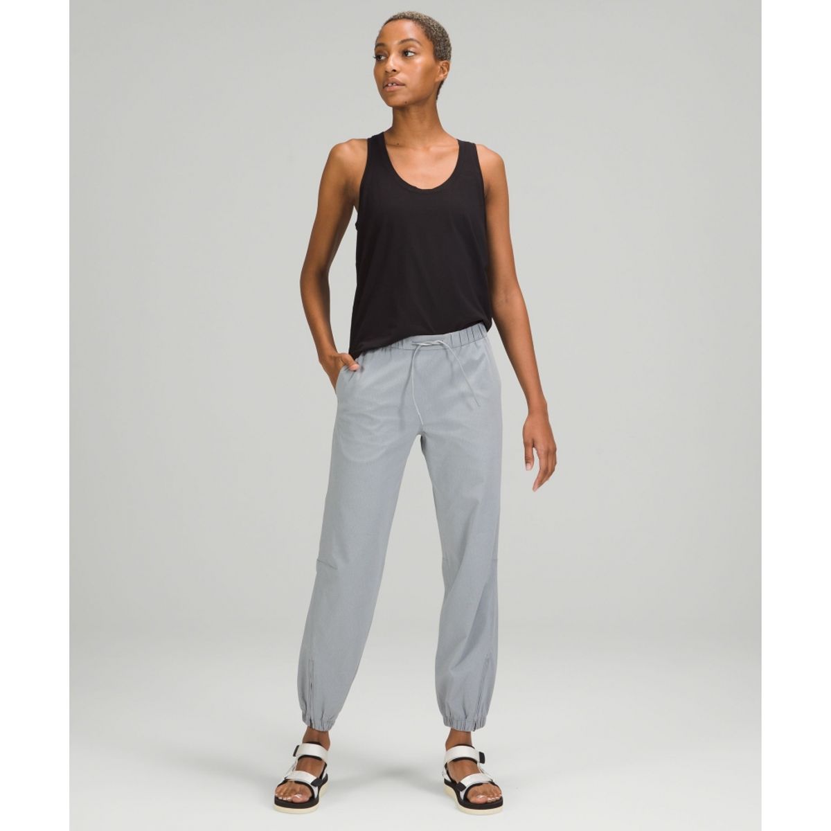 룰루레몬(LULULEMON) 러브 탱크 탑  BLK