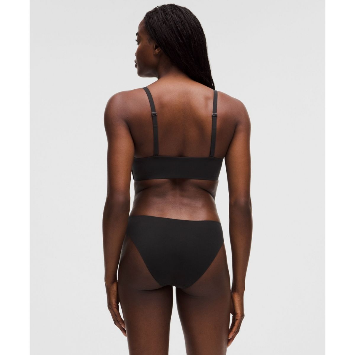 룰루레몬(LULULEMON) 원더모스트 어드저스터블 티셔츠 브라 *A D컵  BLK