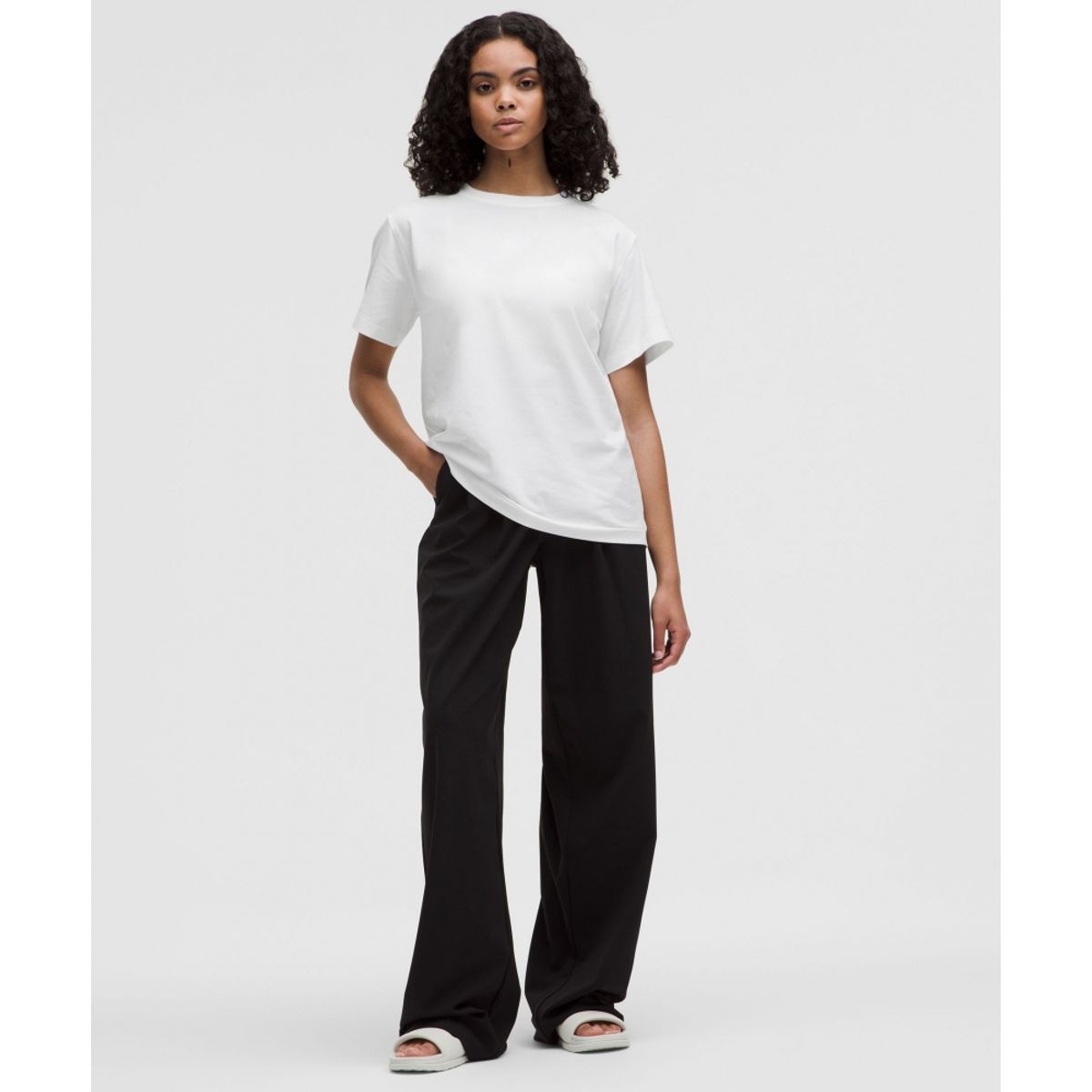 룰루레몬(LULULEMON) 코튼 크루넥 티셔츠  WHT