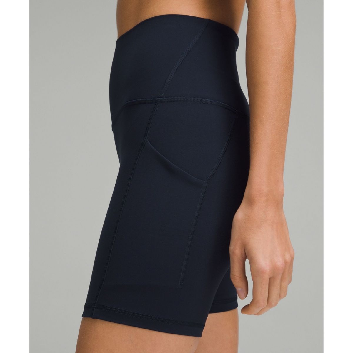 룰루레몬(LULULEMON) Align™ 하이라이즈 쇼츠 위드 포켓 6inch  TRNV