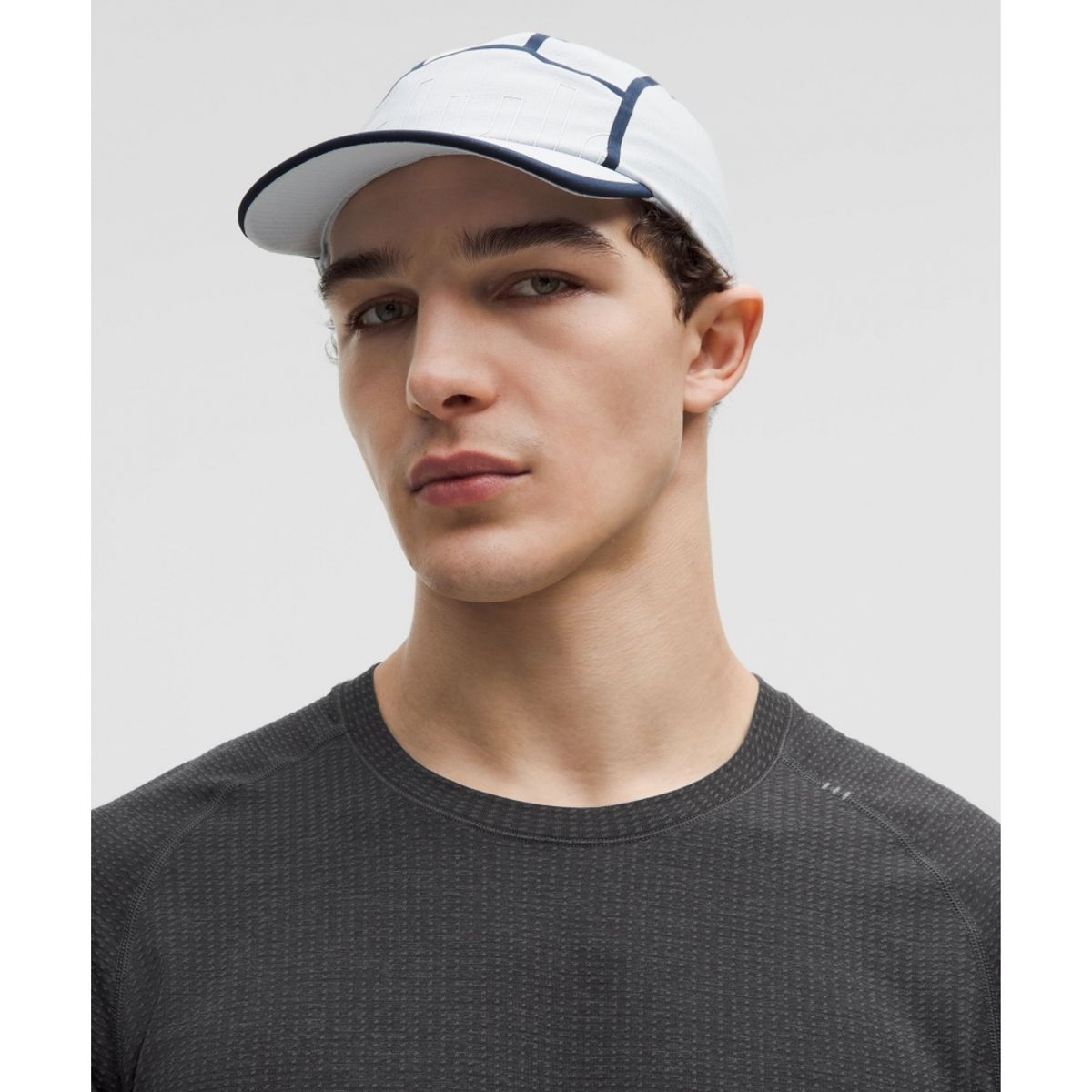 룰루레몬(LULULEMON) 메탈 벤트 테크 숏슬리브 셔츠  GGRE BLK