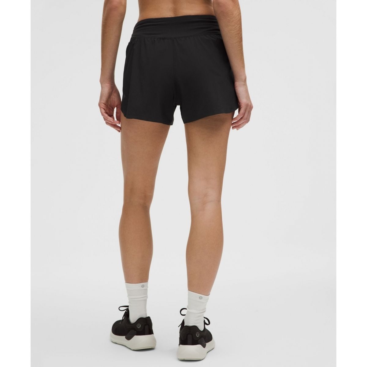룰루레몬(LULULEMON) 패스트 앤 프리 하이라이즈 클래식 핏 스플릿 쇼츠 3inch  BLK