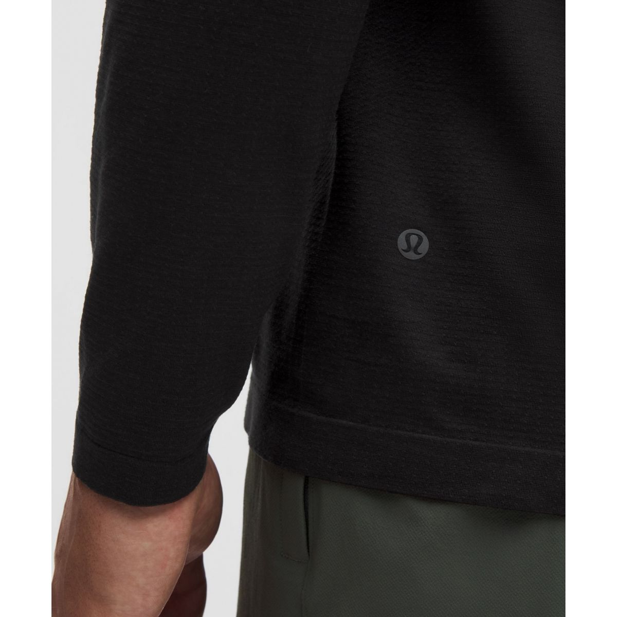 룰루레몬(LULULEMON) 메탈 벤트 테크 롱슬리브 셔츠  BLK BLK