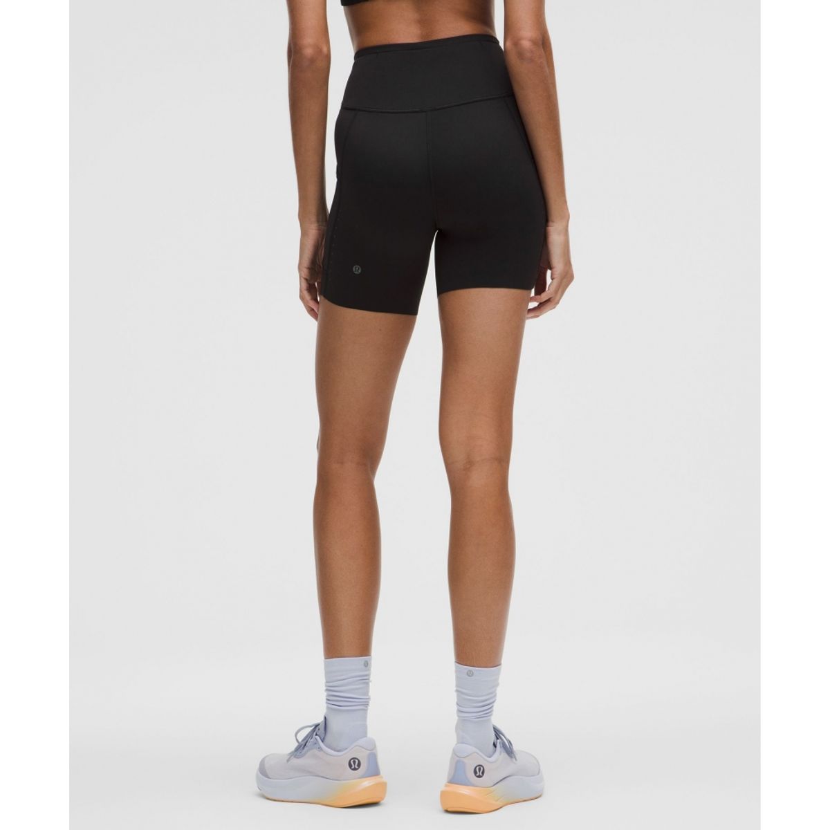 룰루레몬(LULULEMON) 패스트 앤 프리 하이라이즈 쇼츠 6inch *5 포켓  BLK