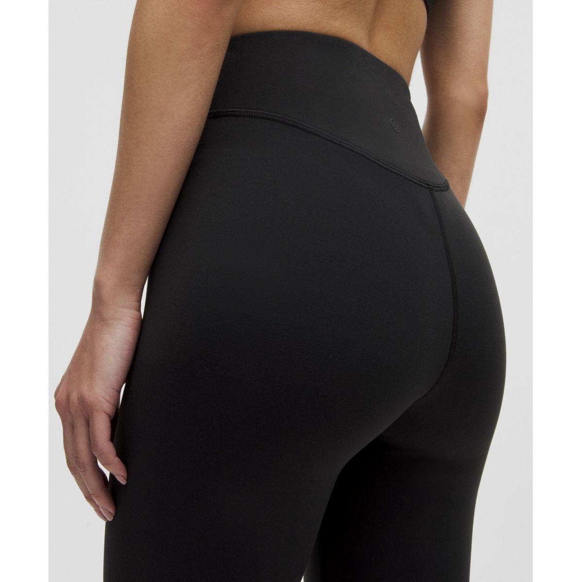 룰루레몬(LULULEMON) 원더 언더 SmoothCover 하이라이즈 타이츠 24inch *아시아 핏