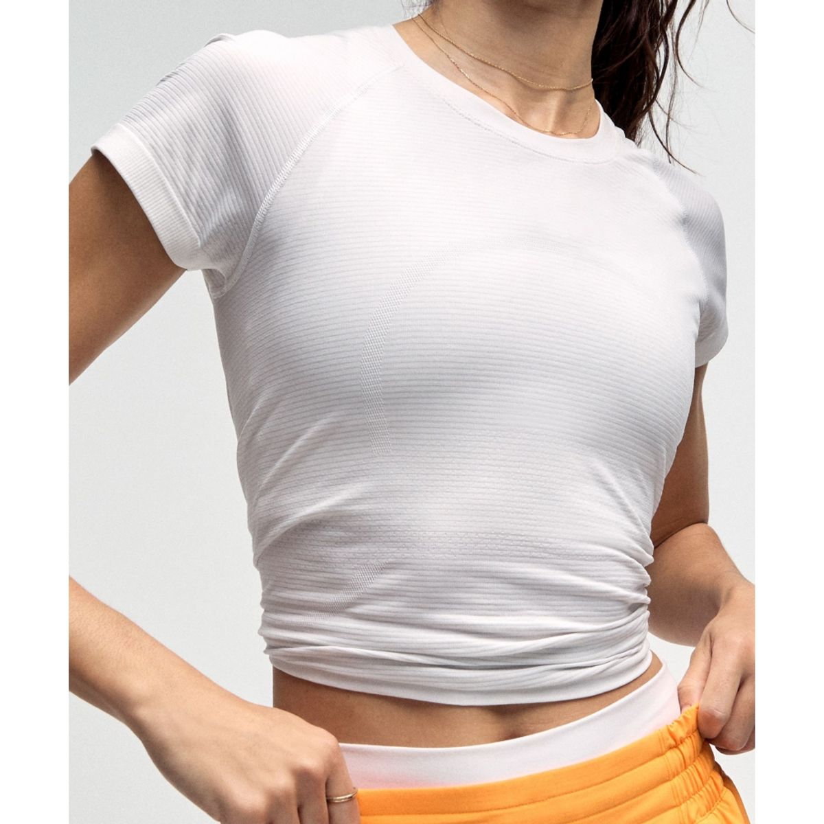 룰루레몬(LULULEMON) 스위프틀리 테크 숏슬리브 셔츠 2.0 *웨이스트 렝스  WHWH