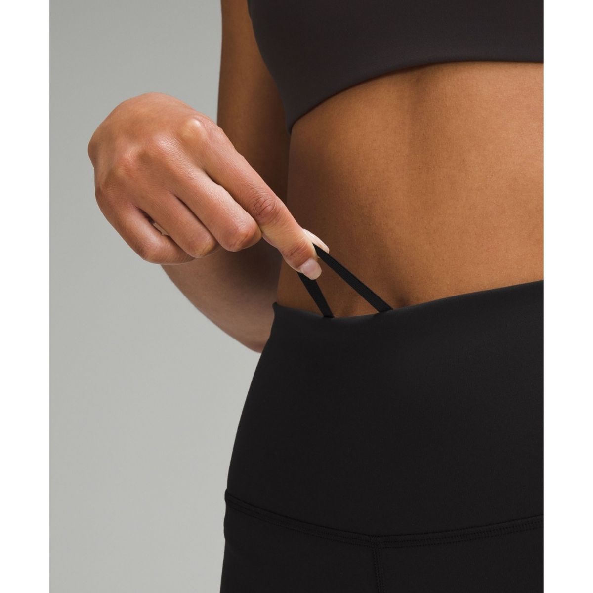 룰루레몬(LULULEMON) 원더 트레인 하이라이즈 쇼츠 2inch  BLK
