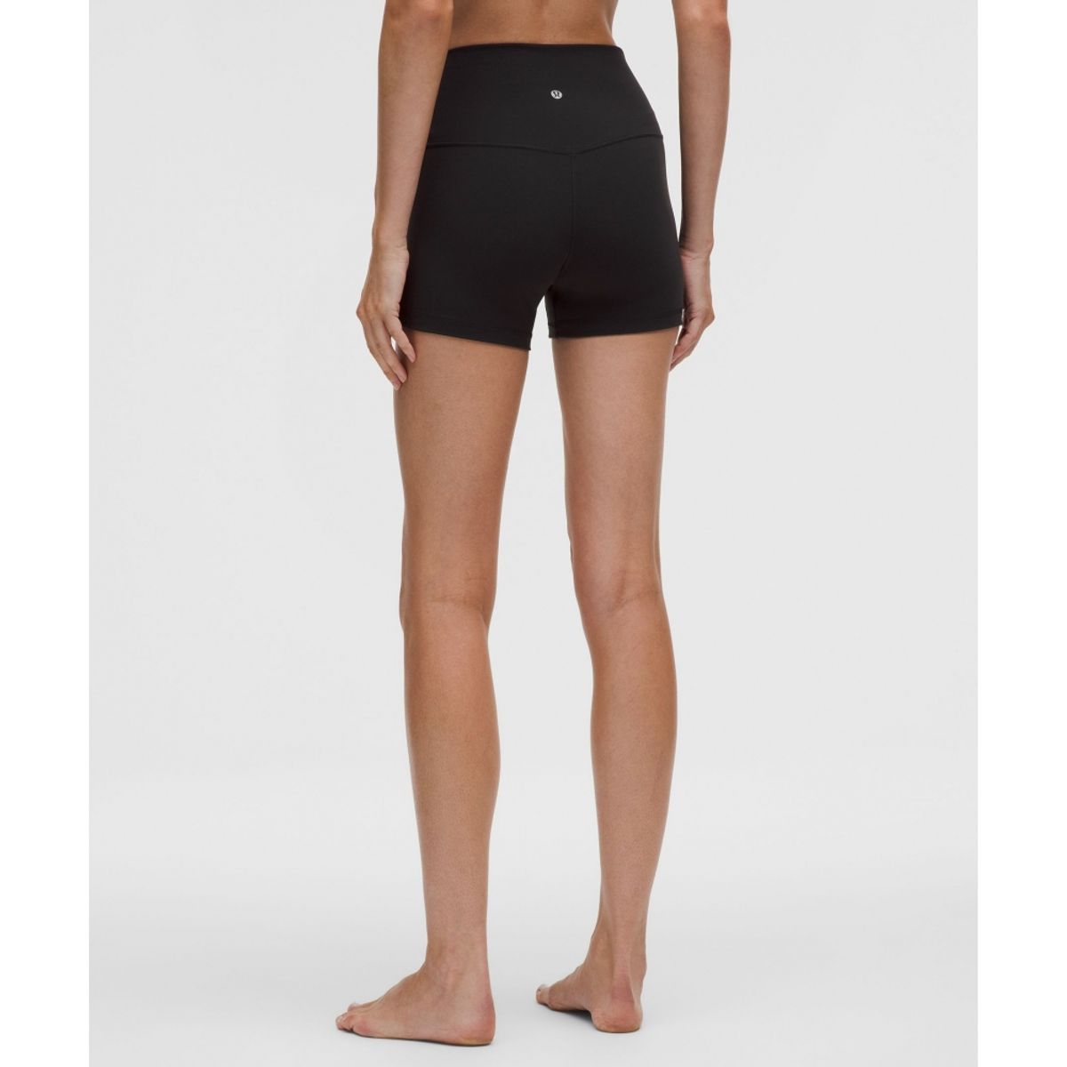 룰루레몬(LULULEMON) Align™ 하이라이즈 쇼츠 4inch  BLK