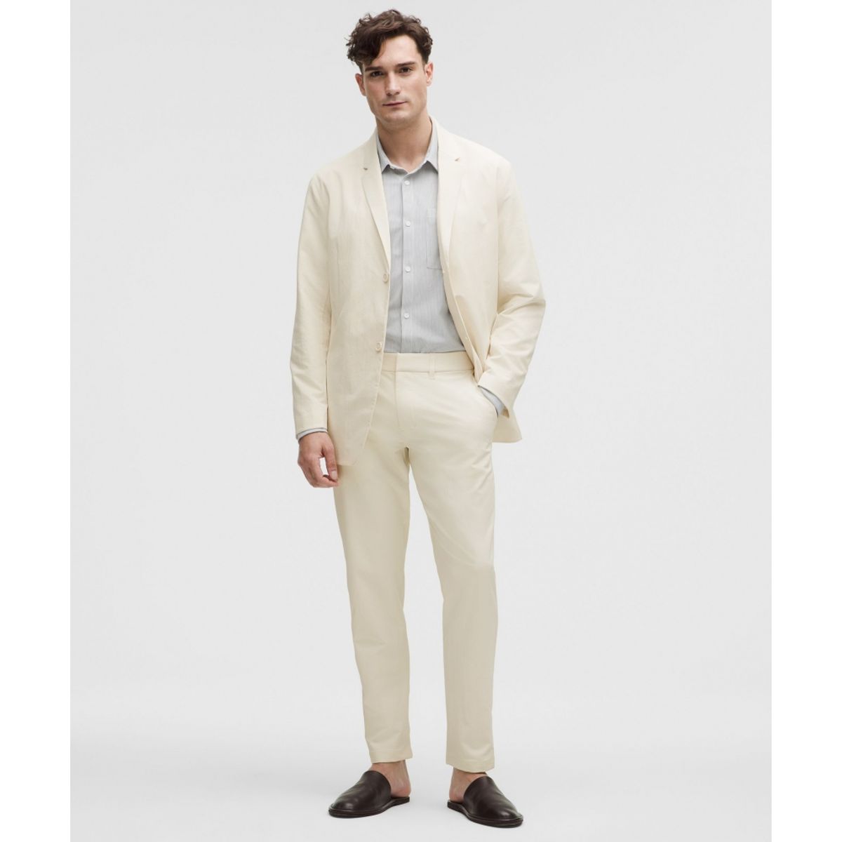 룰루레몬(LULULEMON) 뉴 벤처 버튼 프런트 블레이저  LTIV
