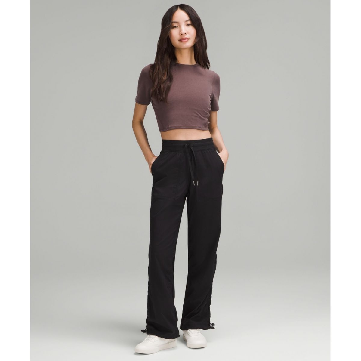 룰루레몬(LULULEMON) 댄스 스튜디오 릴랙스 핏 미드라이즈 팬츠 *아시아 핏  BLK