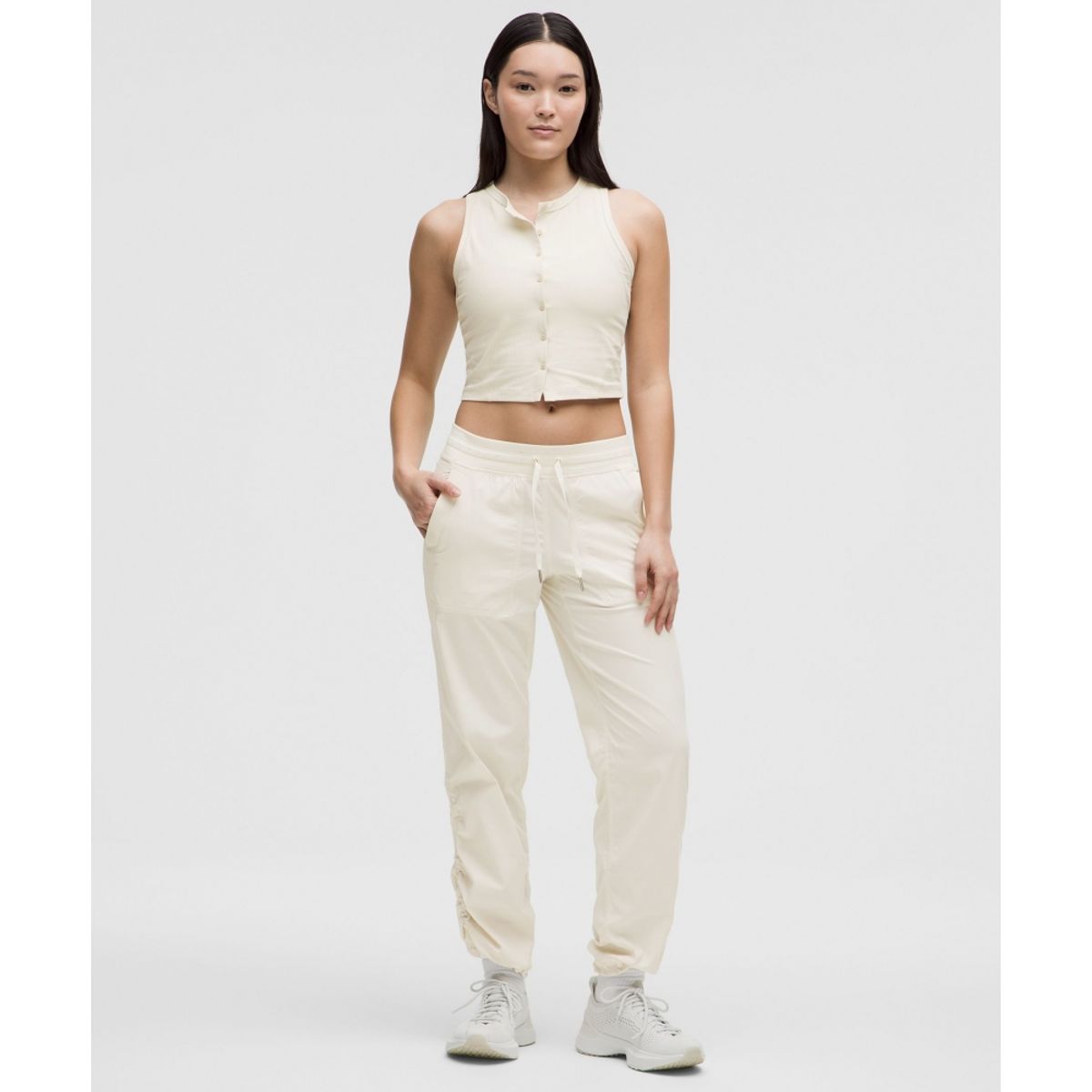 룰루레몬(LULULEMON) 댄스 스튜디오 릴랙스 핏 미드라이즈 팬츠 *아시아 핏  LTIV