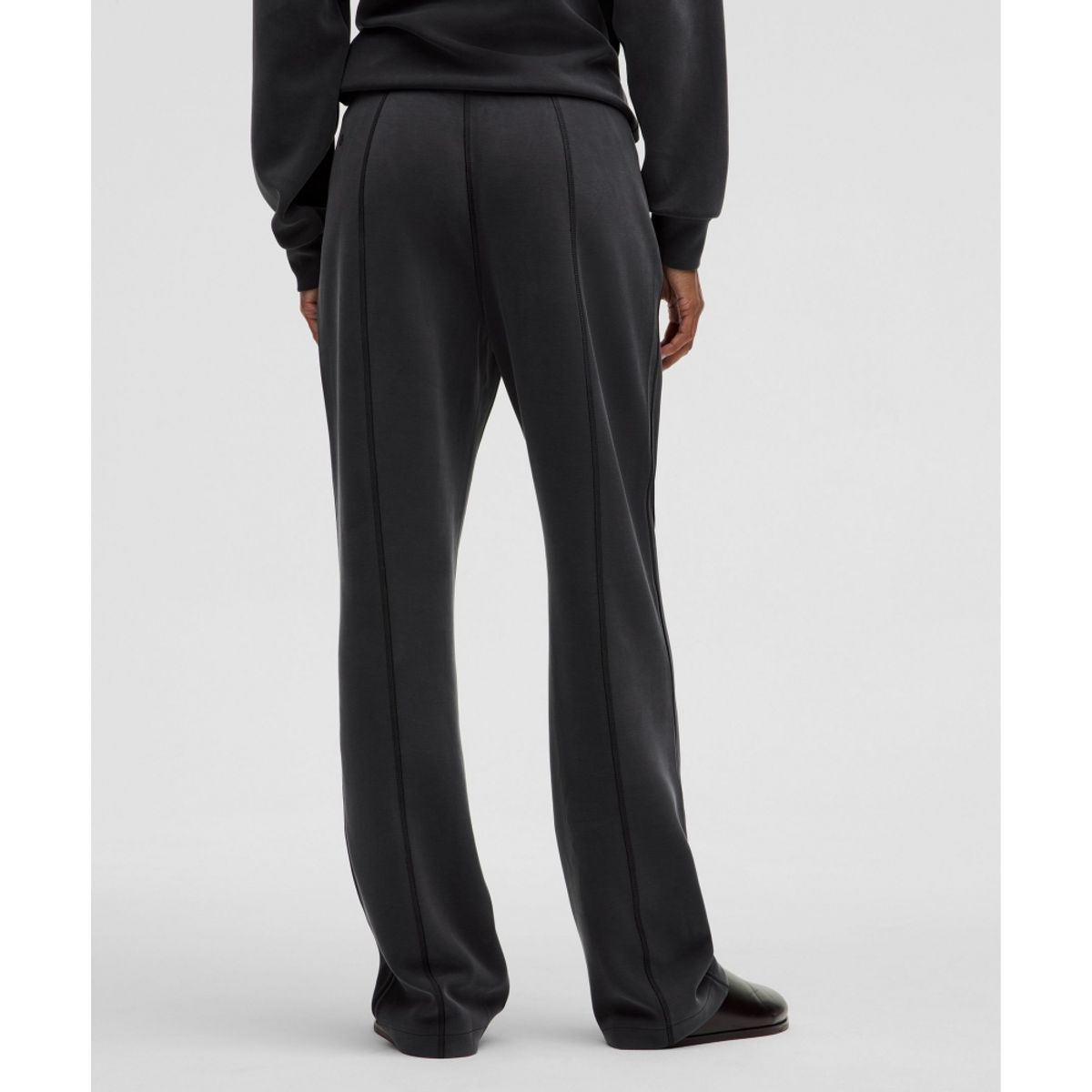 룰루레몬(LULULEMON) Softstreme 하이라이즈 스트레이트 레그 팬츠 *레귤러  BLK