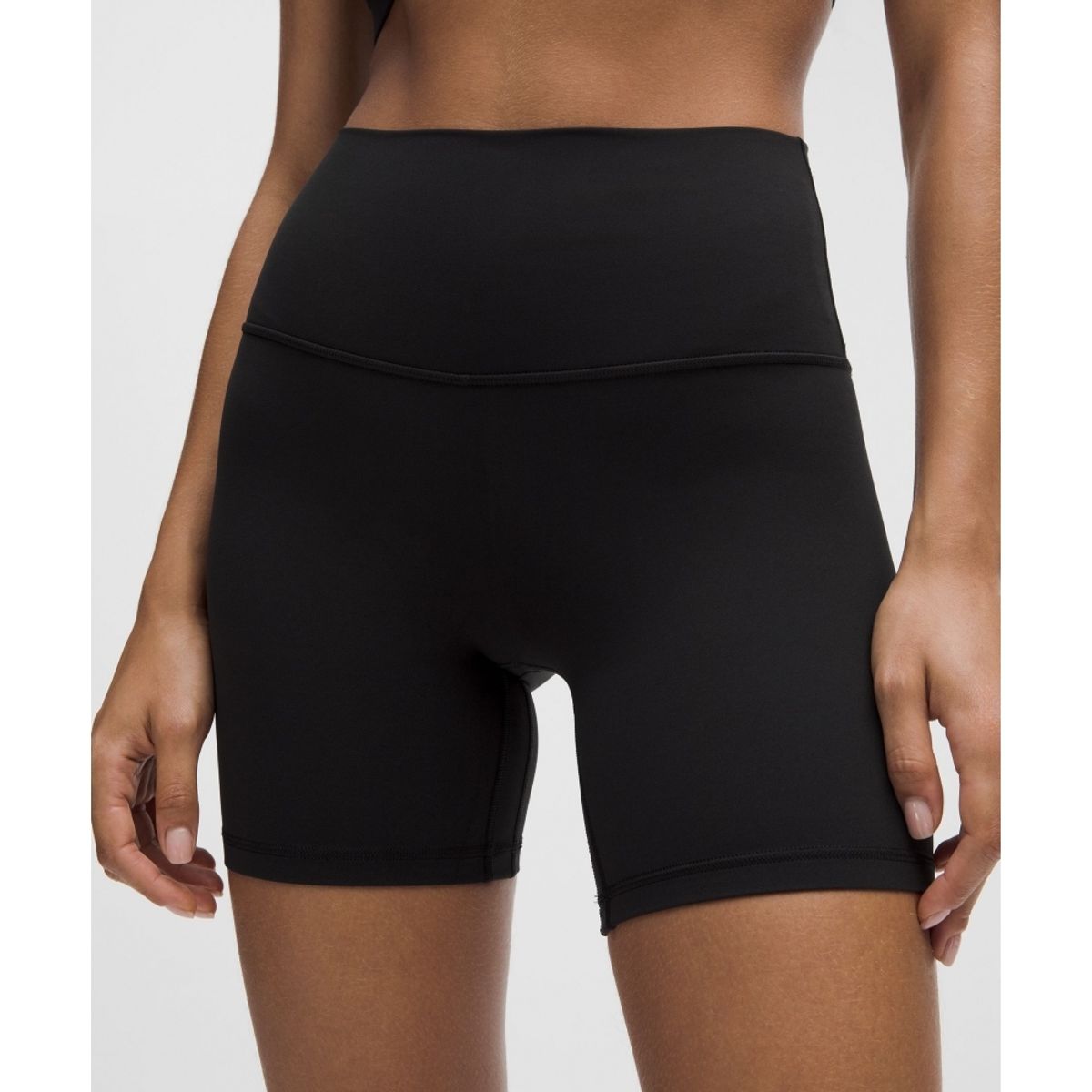 룰루레몬(LULULEMON) Align No Line™ 하이라이즈 쇼츠 6inch  BLK