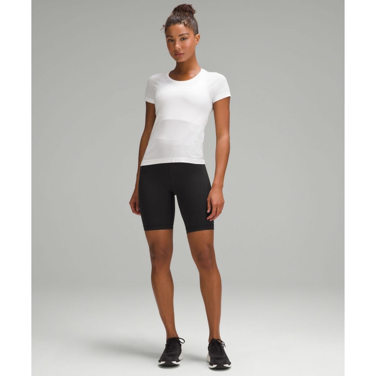 룰루레몬(LULULEMON) 원더 트레인 하이라이즈 쇼츠 8inch  BLK