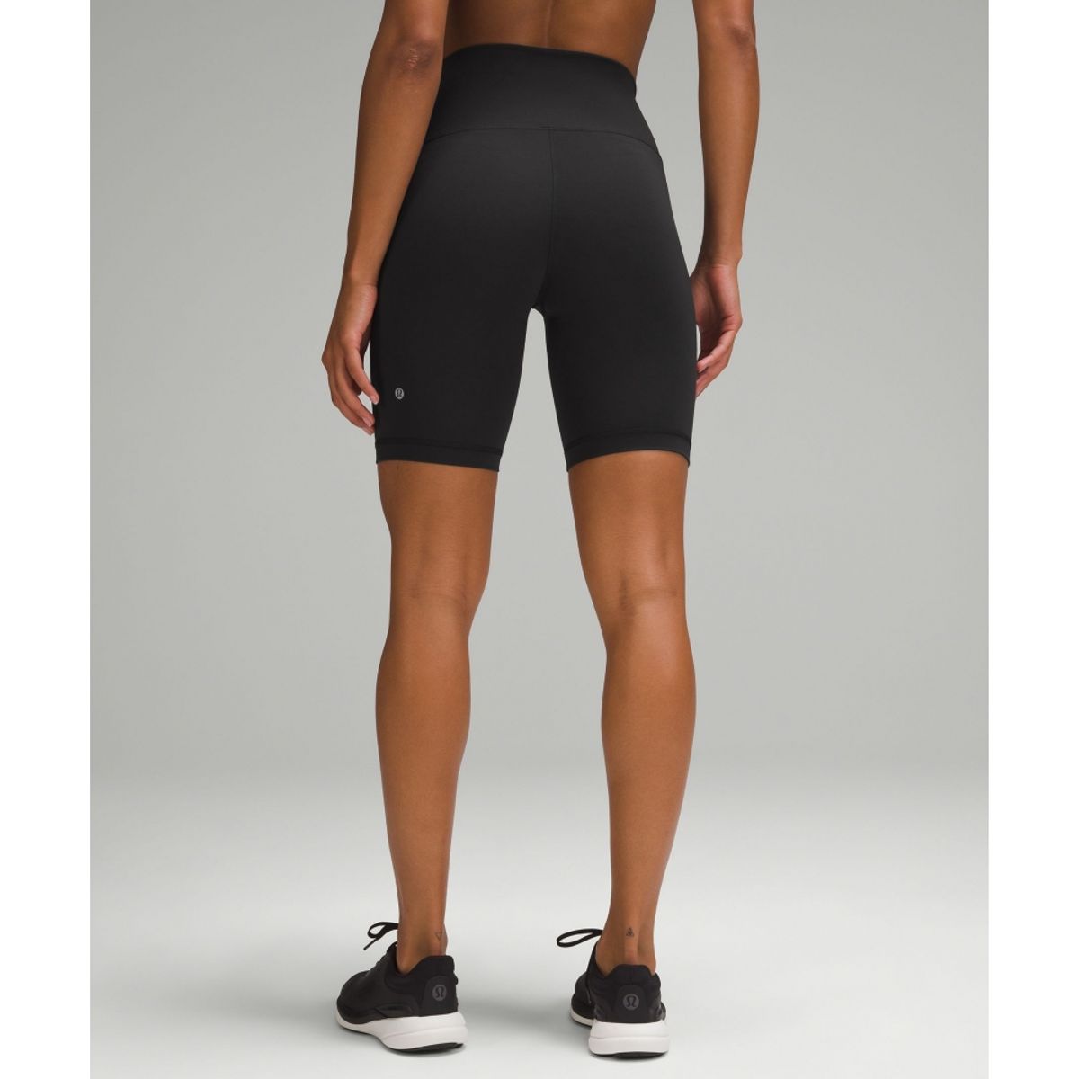 룰루레몬(LULULEMON) 원더 트레인 하이라이즈 쇼츠 8inch  BLK