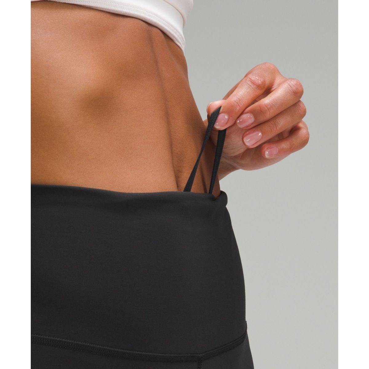 룰루레몬(LULULEMON) 원더 트레인 하이라이즈 쇼츠 8inch  BLK