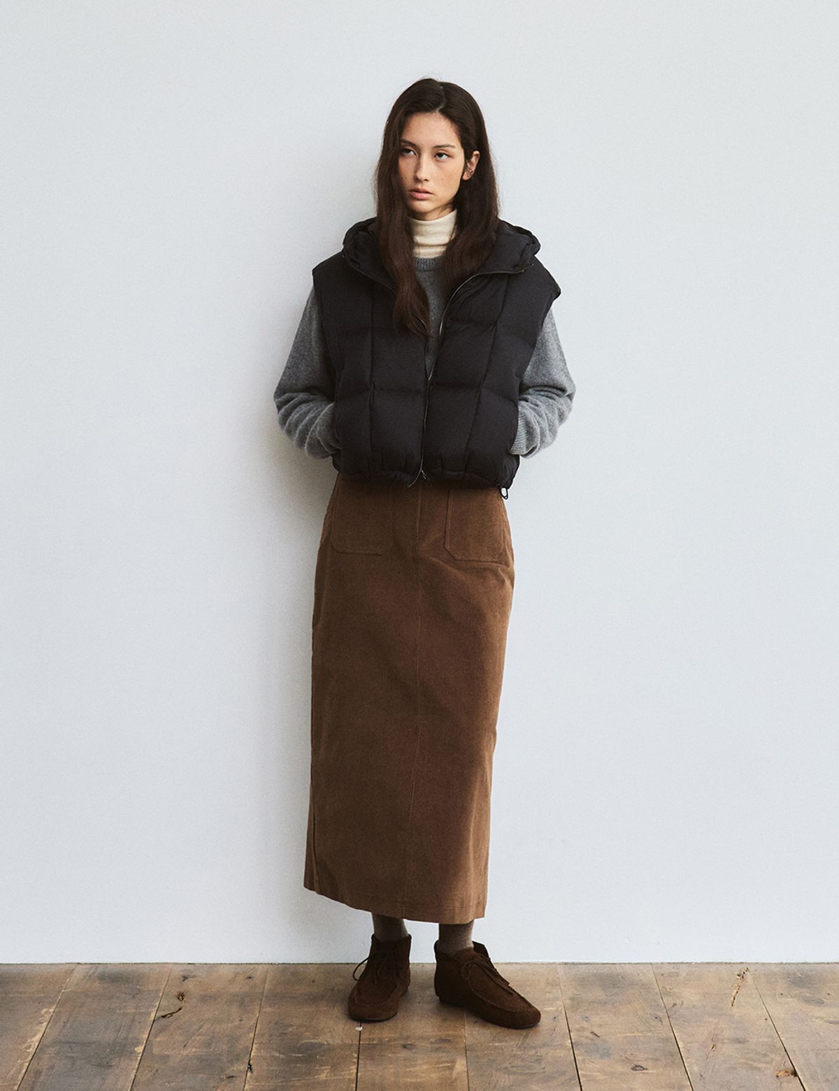 더엘로(THEELO) Square Quilting Down Vest (Black)